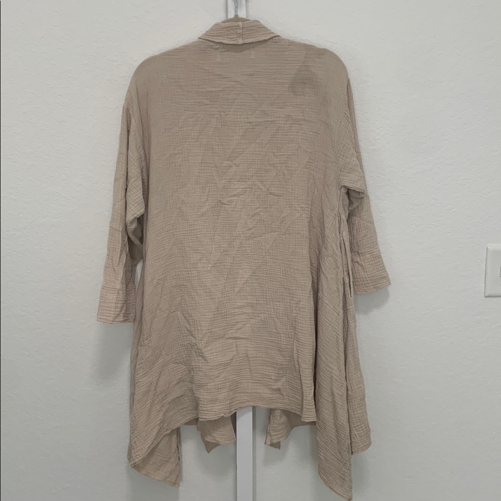 M. Rena Beige Double Gauze Open Front Short Sleeve Cardi - Picture 4 of 7